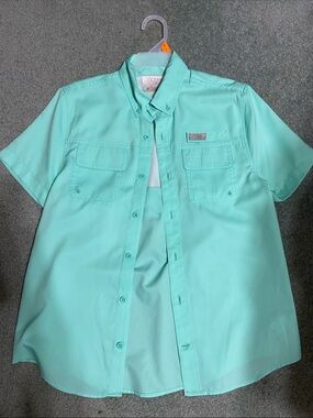 Ocean Coast Boys' Short Sleeve Button-Down Shirt in Mint
